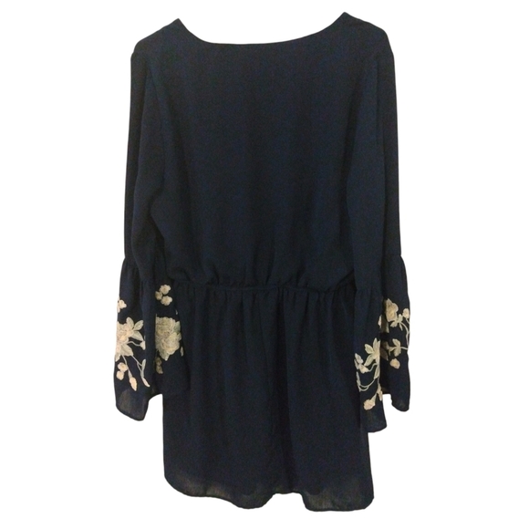 Charming Charlie Embroidered Bell Slve. Dress Navy w. White Florals Romantic L - Picture 6 of 9